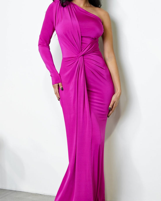 Magenta Avyan Maxi Dress