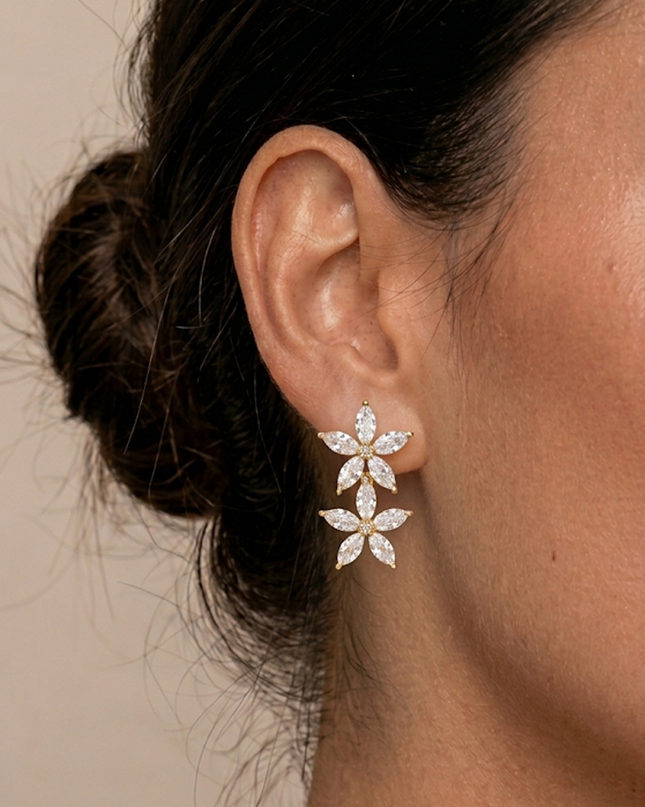 Gold Flower Rhinestone Stud Earrings