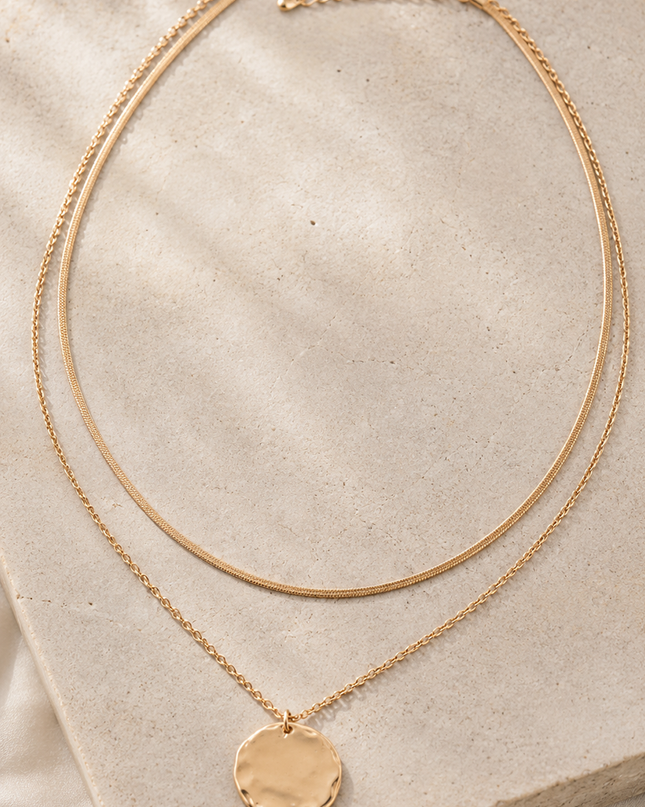 Gold Double Hammered Pendant Chain Necklace