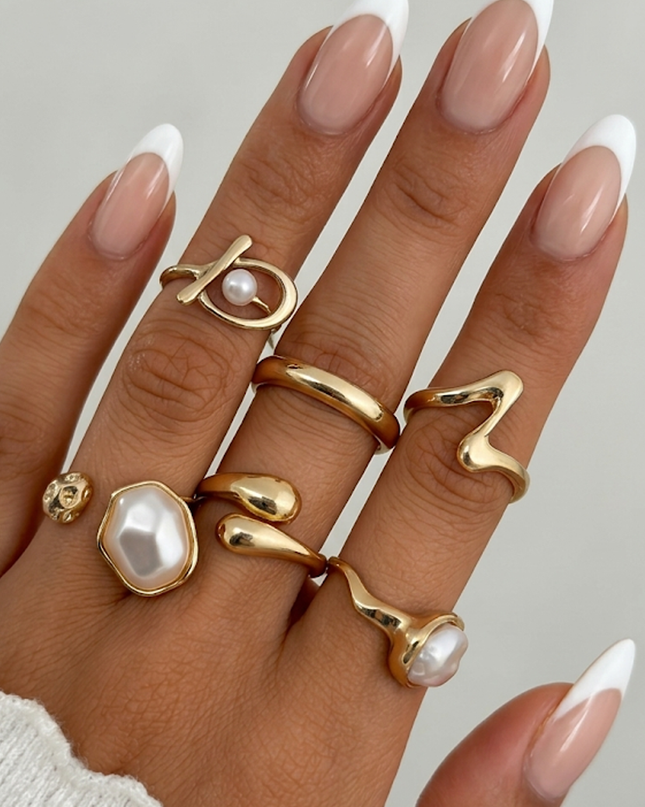 Gold Pearl 6 Piece Ring Set